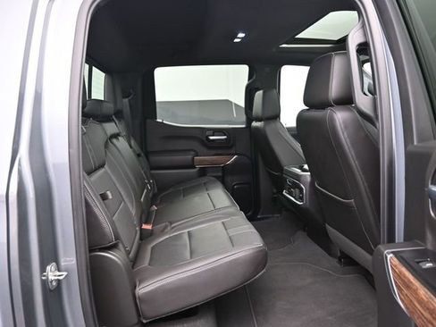 Used 2019 Chevrolet Silverado 1500 High Country w/ Technology Package image 44