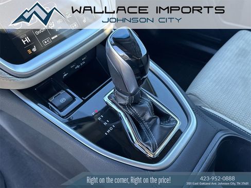 Used 2020 Subaru Outback Premium image 17