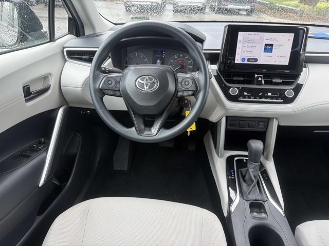 Certified 2025 Toyota Corolla Cross L FWD image 21