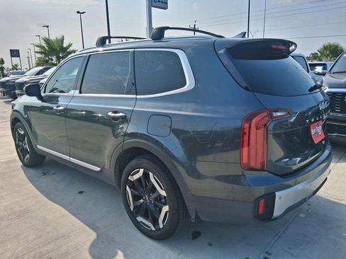 Used 2024 Kia Telluride S w/ S Sunroof Package FWD image 5