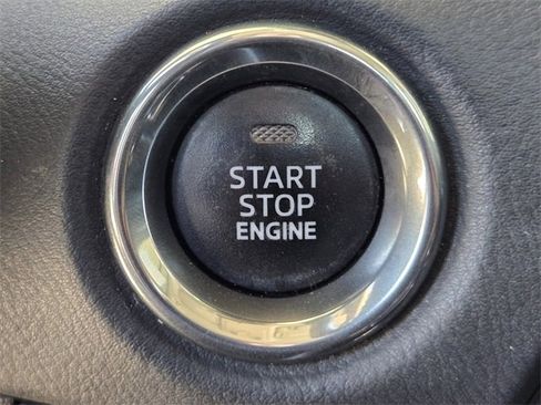 Used 2017 MAZDA CX-5 Touring image 22