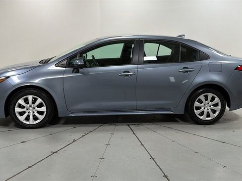 Certified 2025 Toyota Corolla LE image 8