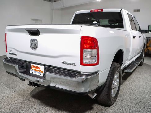Used 2024 RAM 2500 Big Horn AWD/4WD image 7