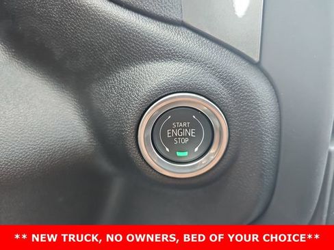 Used 2024 Chevrolet Silverado 2500 W/T image 15