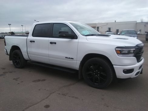 Used 2024 RAM 1500 Laramie image 6