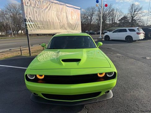 Used 2023 Dodge Challenger R/T w/ Plus Package image 2