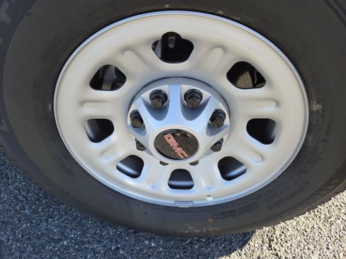 New 2026 GMC Sierra 3500 Pro w/ Convenience Package image 13