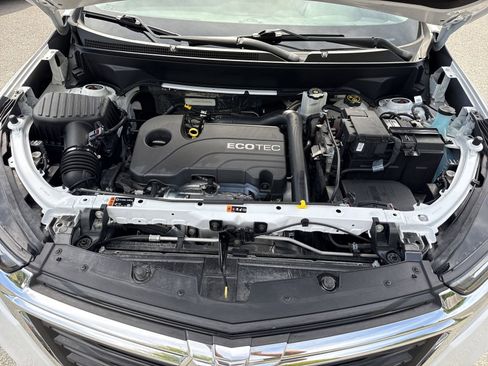 Used 2022 Chevrolet Equinox LT FWD image 34