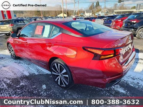 Certified 2021 Nissan Altima 2.5 SR w/ SR Premium Package image 6