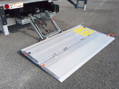 New 2025 GMC Savana 4500 w/ Power Convenience Package image 30