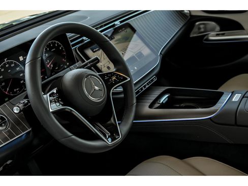 Certified 2026 Mercedes-Benz E 450 4MATIC Sedan image 15