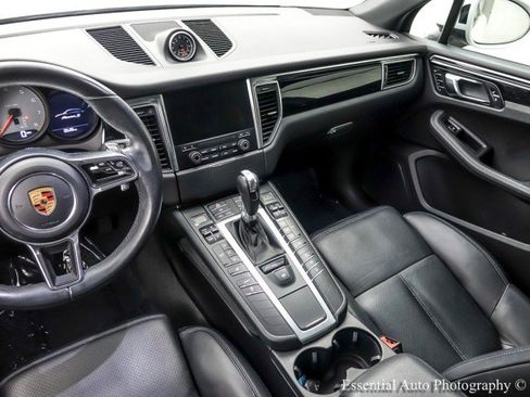 Used 2017 Porsche Macan S AWD/4WD image 17