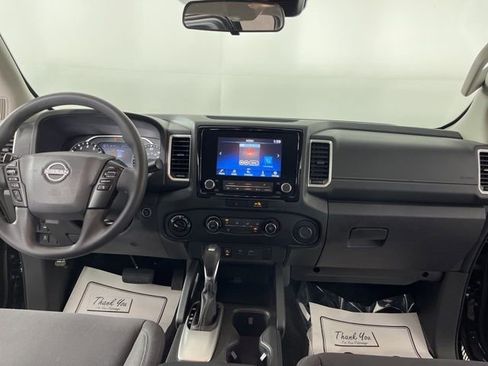 Used 2023 Nissan Frontier SV w/ Technology Package image 37