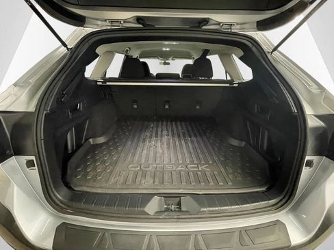 Used 2024 Subaru Outback AWD/4WD image 32