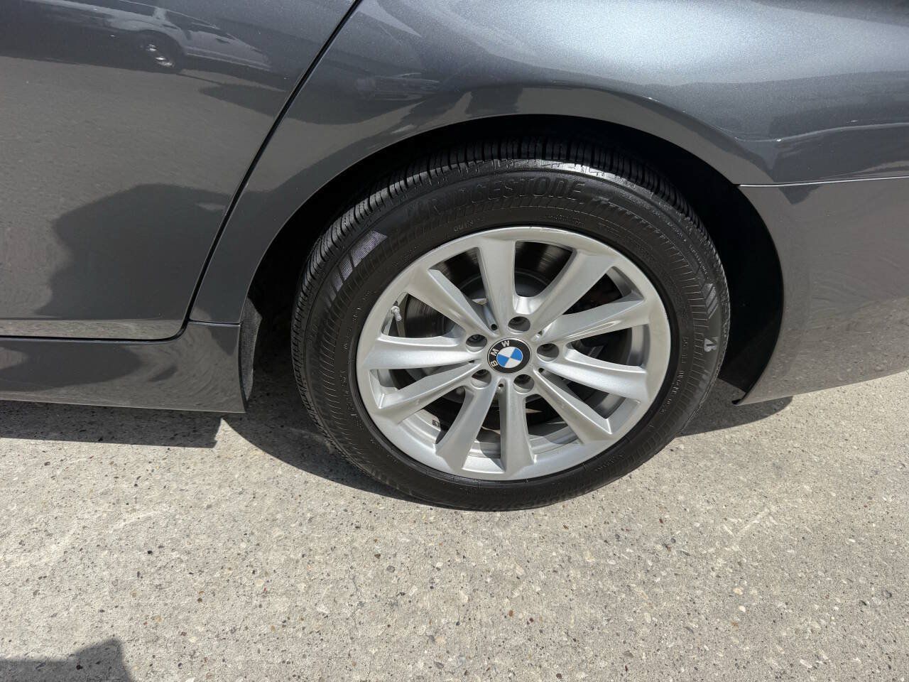 Used 2016 BMW 528i Sedan RWD image 35