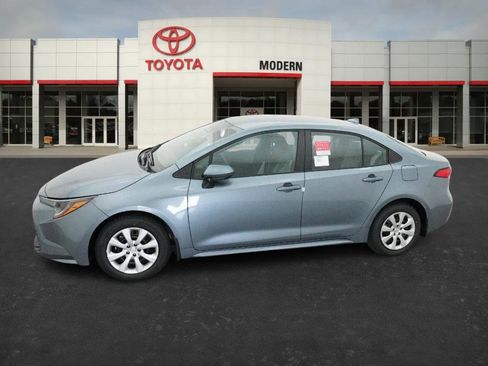 New 2026 Toyota Corolla LE image 8