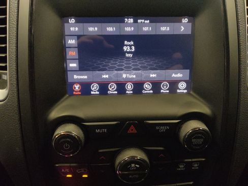 Used 2020 Dodge Durango SXT w/ 3rd Row Seating Group RWD image 25