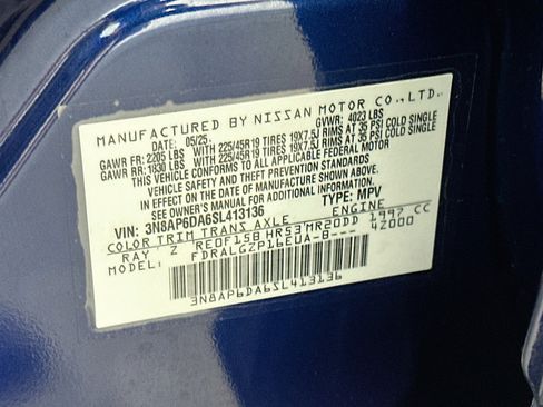 Used 2025 Nissan Kicks SR FWD image 12