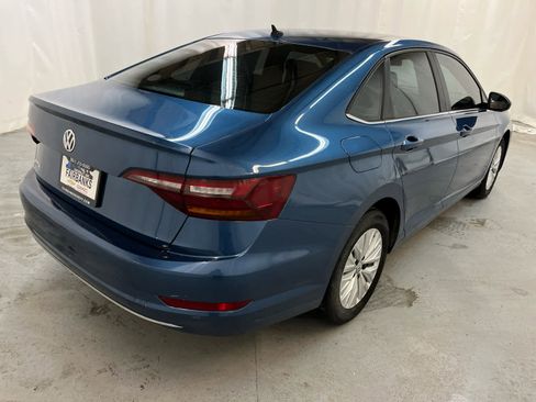 Used 2019 Volkswagen Jetta S image 5