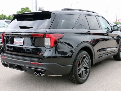 New 2026 Ford Explorer ST w/ Sun And Sound Package AWD/4WD image 5