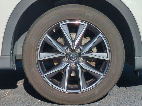 Used 2018 MAZDA CX-5 Touring w/ Preferred Equipment Package image 11