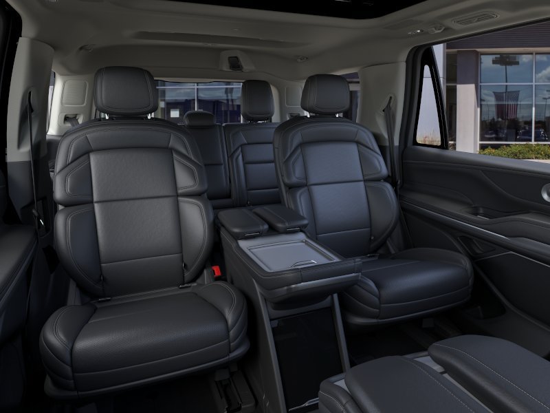New 2026 Lincoln Navigator Reserve AWD/4WD image 36