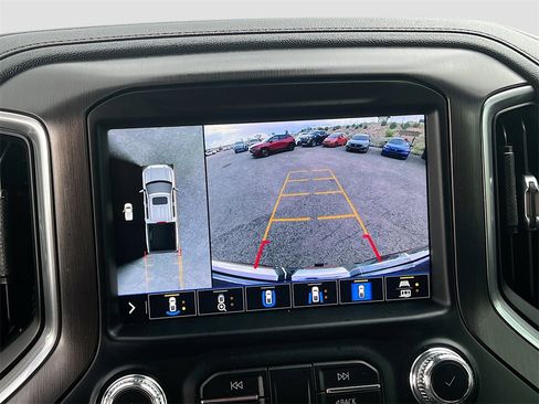 Used 2020 GMC Sierra 1500 AT4 w/ AT4 Premium Package image 14