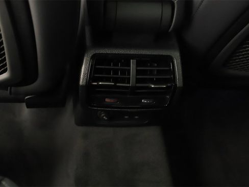 New 2025 Audi Q3 2.0T Premium image 22