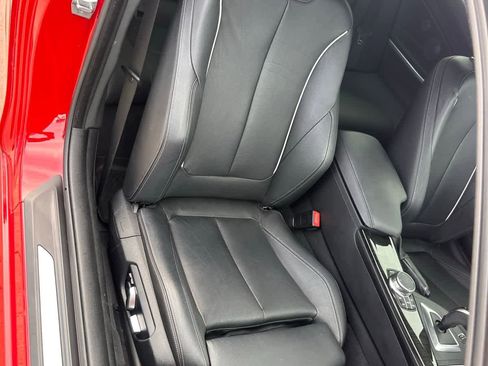 Used 2019 BMW 440i Coupe w/ M Sport Package image 11