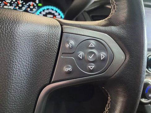 Used 2020 Chevrolet Suburban Premier w/ Premier Plus Edition image 29