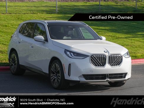 Used 2025 BMW X3 xDrive30i AWD/4WD image 1