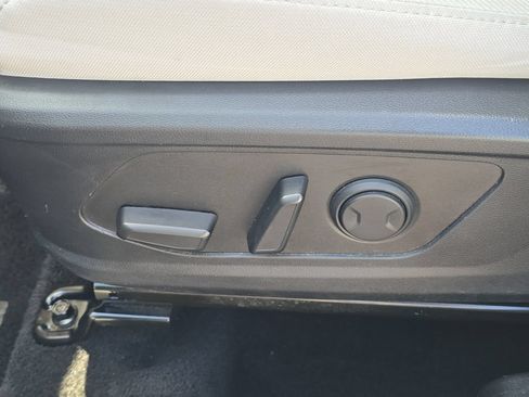 Used 2025 Hyundai Tucson SEL AWD/4WD image 6