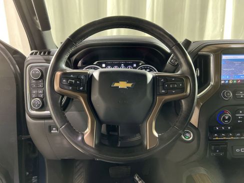 Used 2021 Chevrolet Silverado 1500 High Country w/ Technology Package image 23