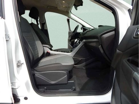 Used 2016 Ford Escape SE image 42