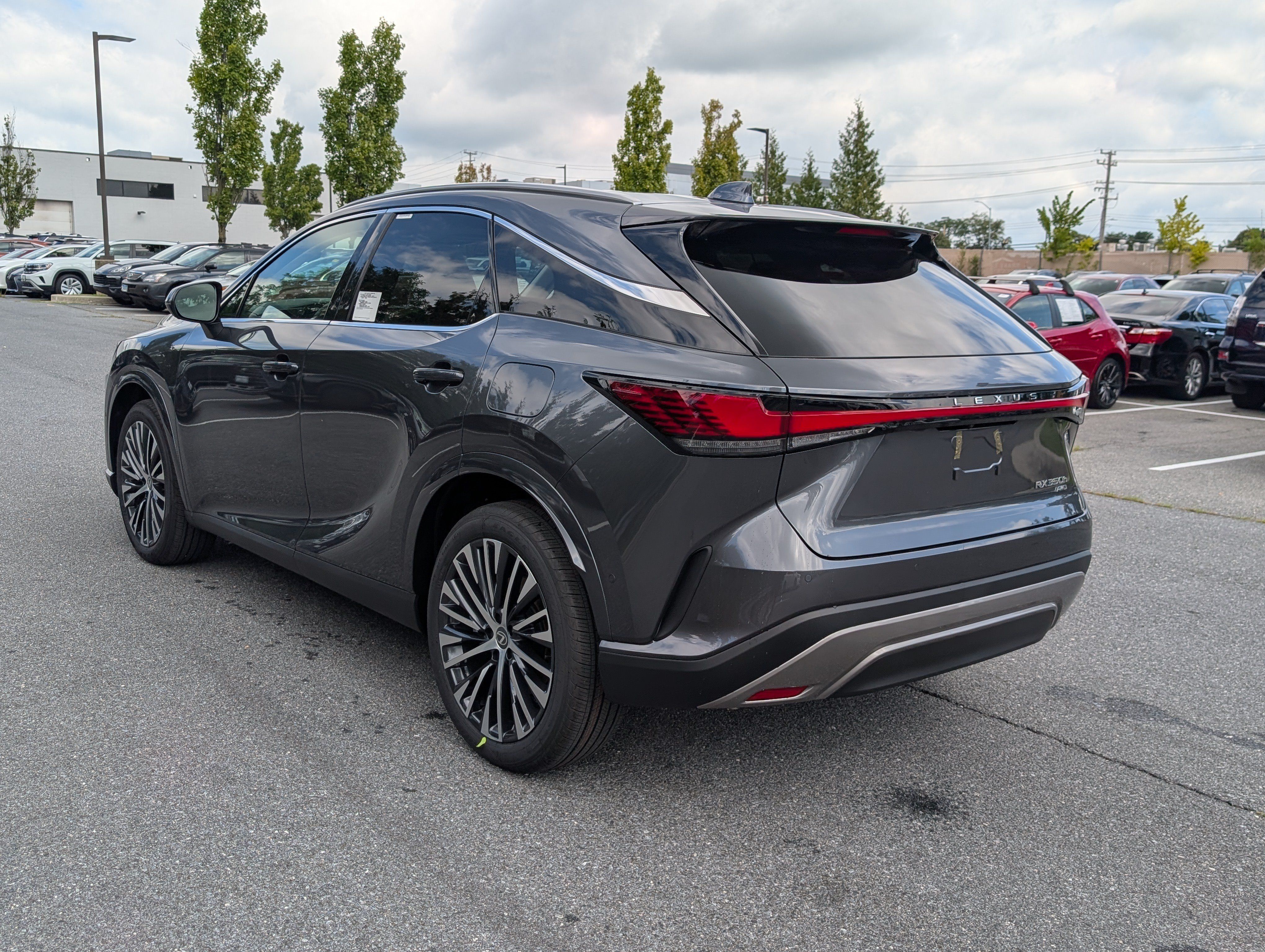 New 2026 Lexus RX 350 w/ Convenience Package AWD/4WD image 3