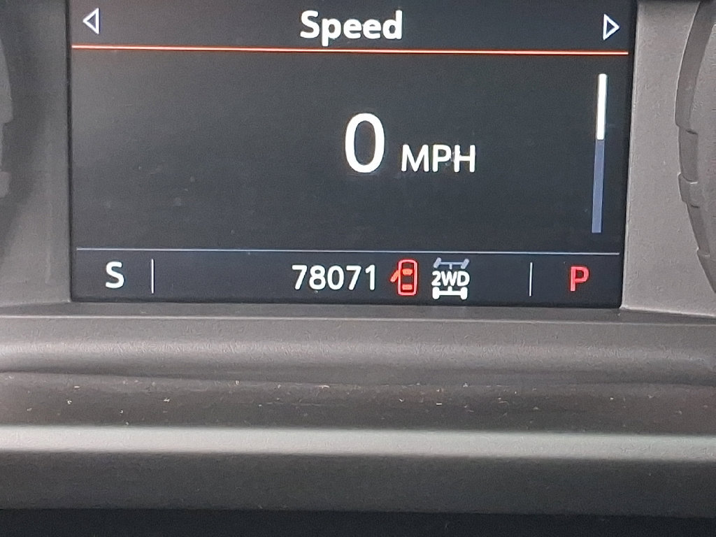 Certified 2022 Chevrolet Silverado 1500 Custom w/ LPO, Dark Essentials Package AWD/4WD image 20