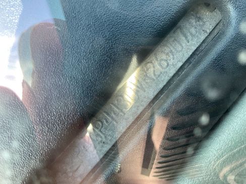 Used 1997 Plymouth Grand Voyager SE image 23