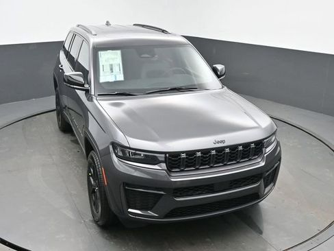 New 2026 Jeep Grand Cherokee Laredo image 45