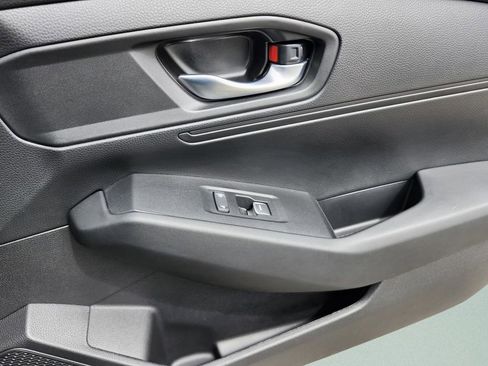 Used 2025 Honda Accord LX image 17