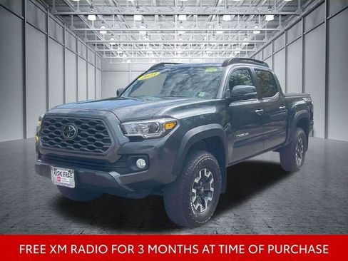 Used 2023 Toyota Tacoma TRD Off-Road AWD/4WD image 4