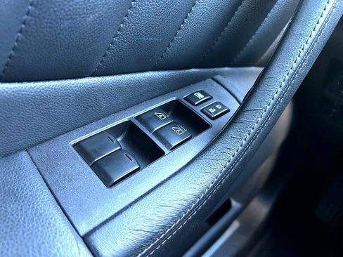 Used 2016 INFINITI QX70 RWD 4dr image 24