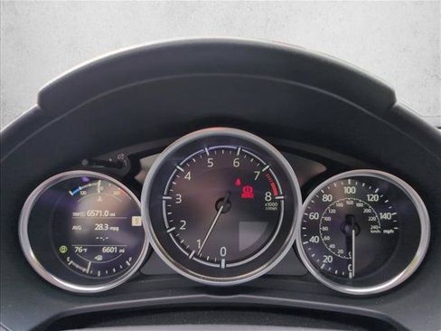 Used 2024 MAZDA MX-5 Miata Grand Touring RWD image 11