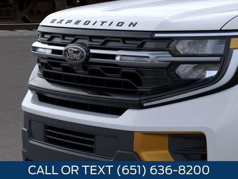 New 2026 Ford Expedition Tremor image 19