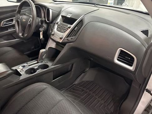 Used 2014 Chevrolet Equinox LS AWD/4WD image 26