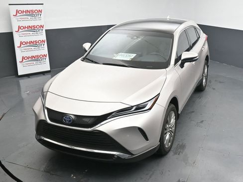 Used 2024 Toyota Venza Limited AWD/4WD image 29