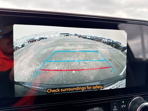 Certified 2026 Toyota Highlander XLE image 23