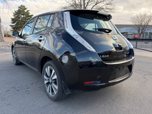 Used 2015 Nissan Leaf SL image 12