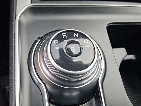 Certified 2024 Ford Edge SE image 15