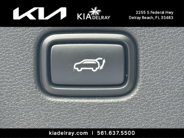 Used 2026 Kia Sportage EX w/ EX Panorama Roof Package FWD image 9