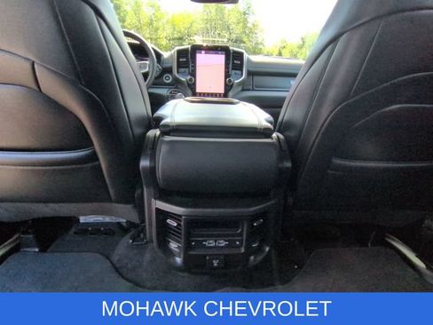 Used 2025 RAM 1500 Laramie AWD/4WD image 21